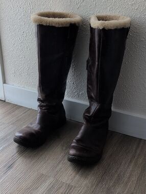 Born Tall Shearling-Lined Brown Leather Winter Boots